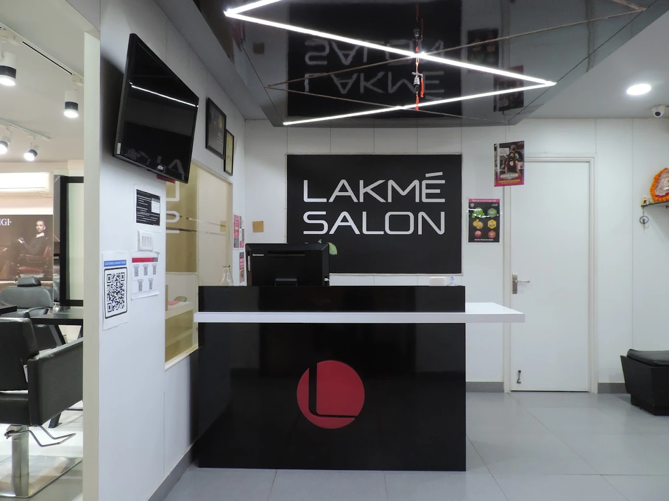Lakme Salon