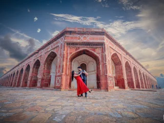 wtyettewyfyfryueueuseaeawf